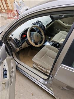 نيسان ألتيما